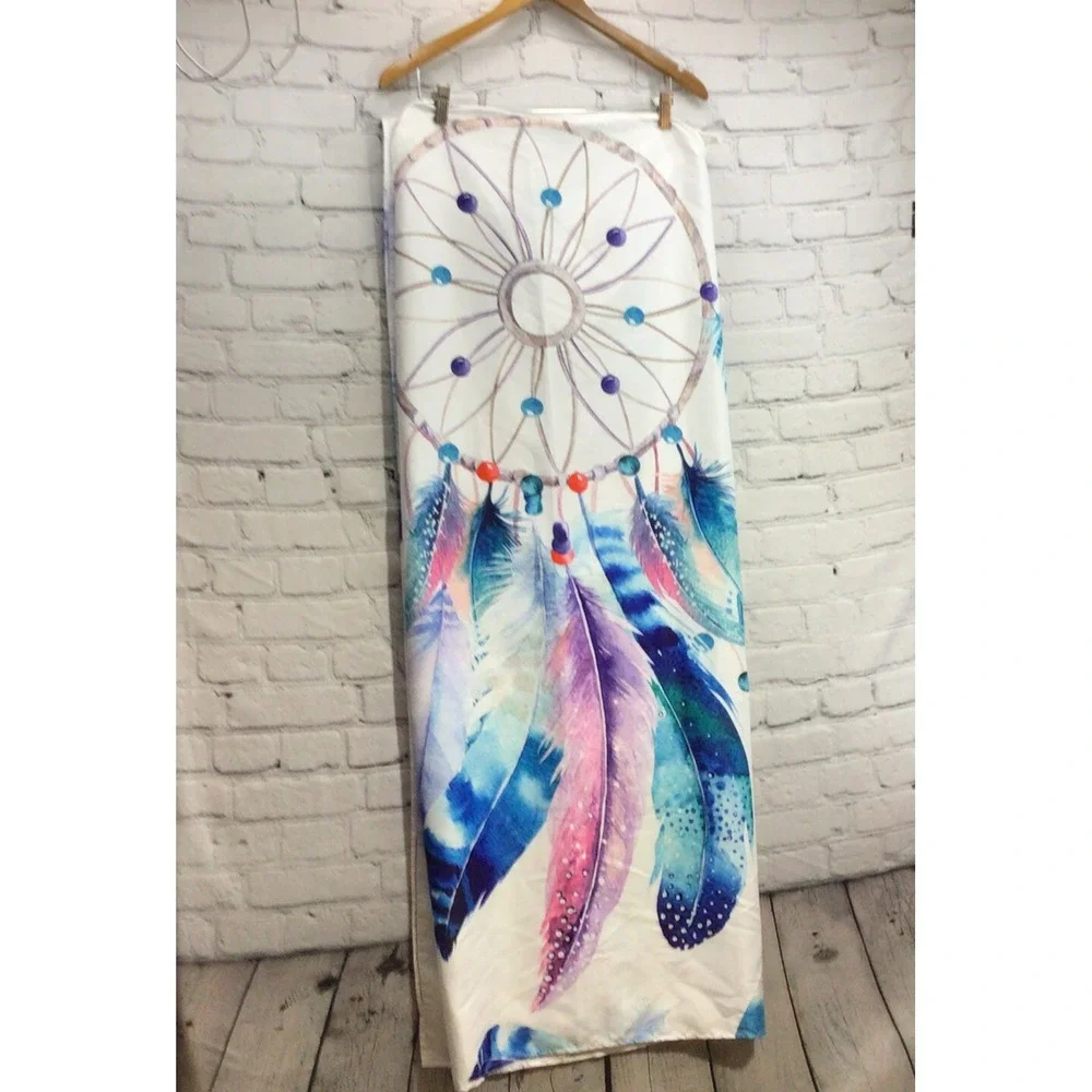Dreamcatcher Wall Hanging Boho  Curtain Beautiful Feathers Colors White